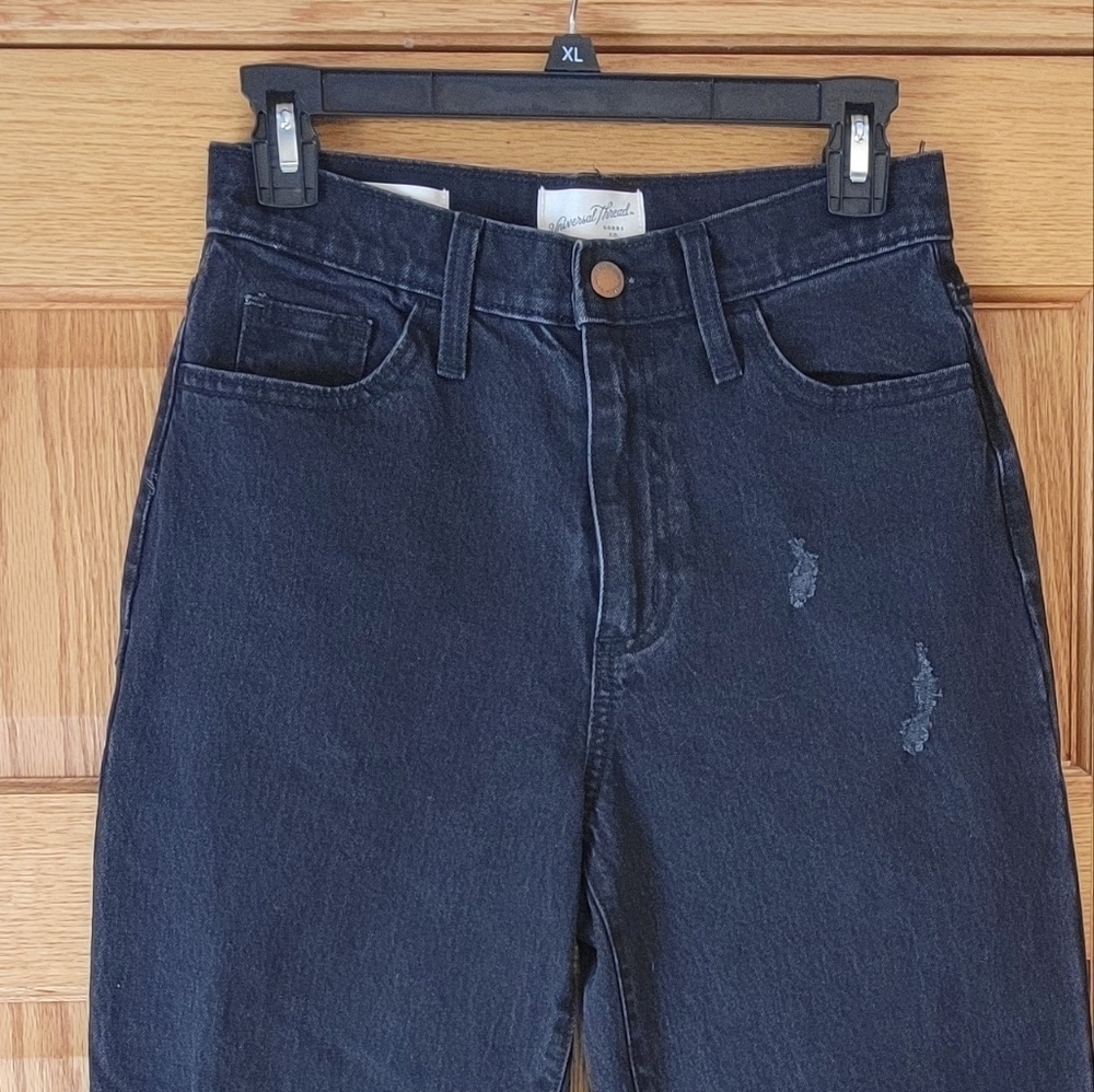 Universal Thread Jeans - Picture 2 of 5